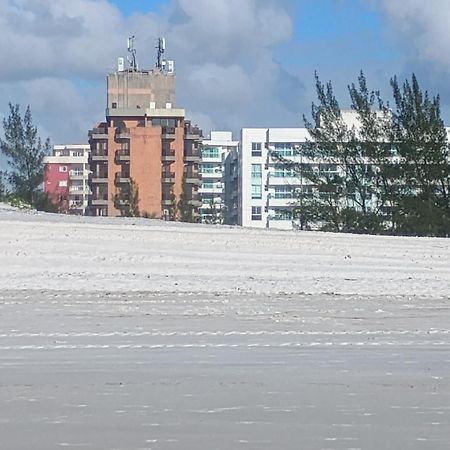 Apartamento Charmoso Em Frente A Praia Em Cabo Frio Luaran gambar