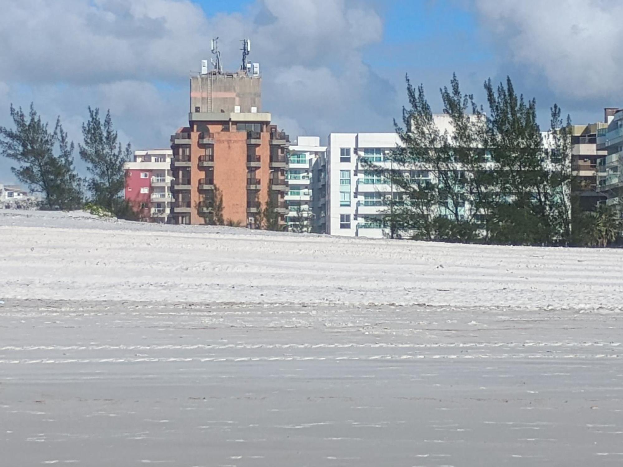 Apartamento Charmoso Em Frente A Praia Em Cabo Frio Luaran gambar